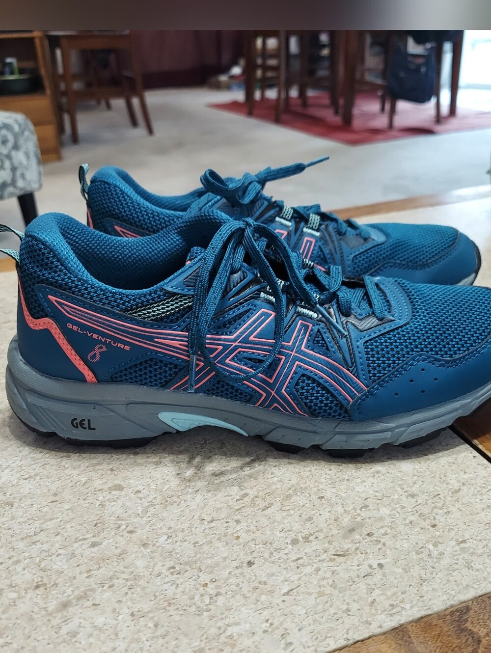ASICS Gel-Venture 8 Women's Trail Shoes - Teal with Coral Accents Size 7.5